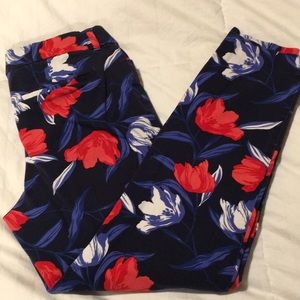 Old Navy Floral Pixie Pant